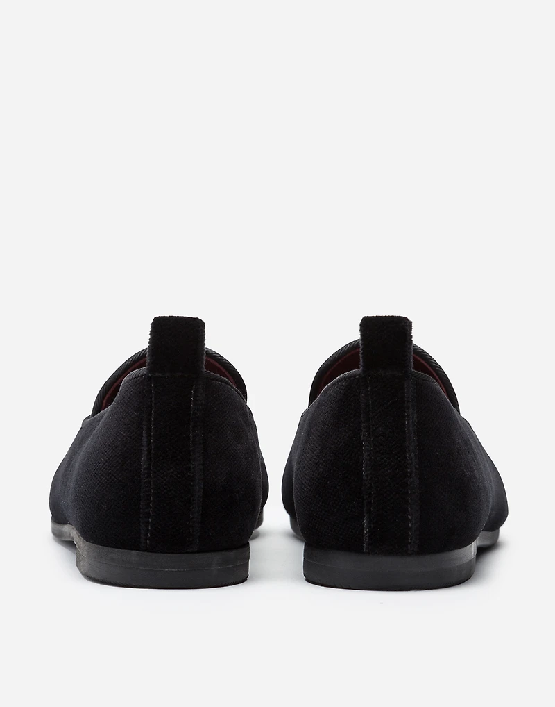 Velvet slippers with crown patch