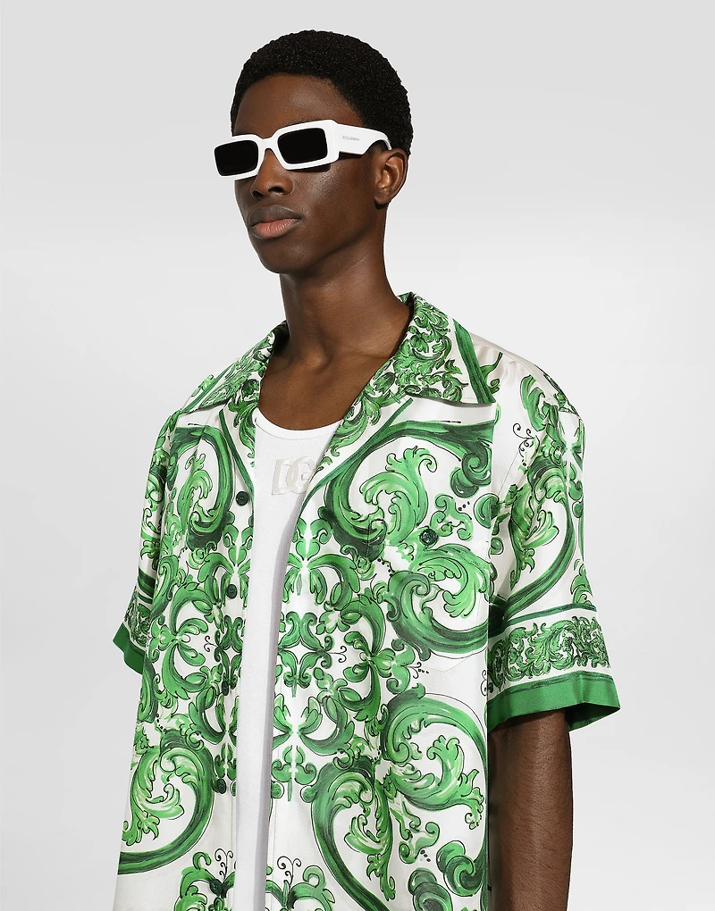 Silk twill Hawaiian shirt with majolica print