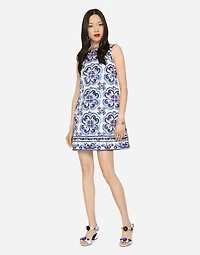 Short majolica-print brocade dress