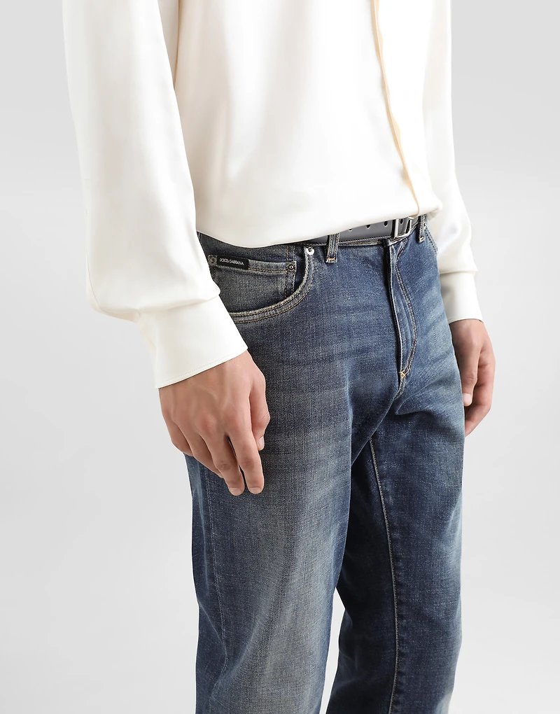 Light blue wash slim-fit stretch jeans