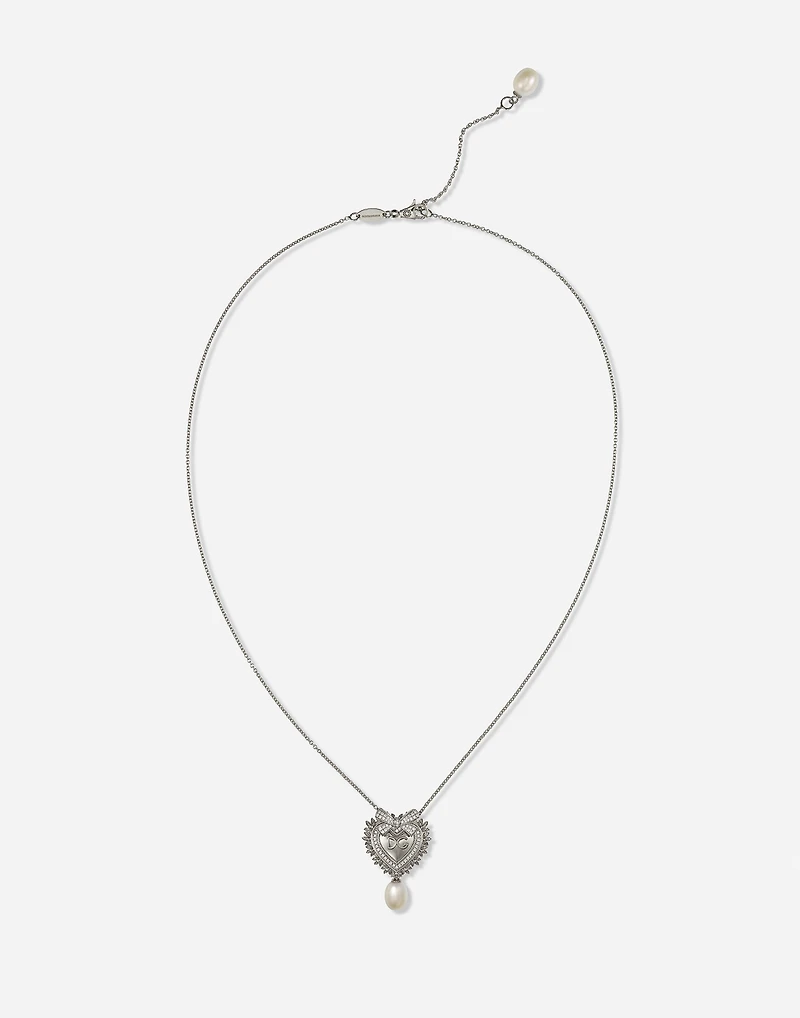 Devotion Necklace
18 carat gold