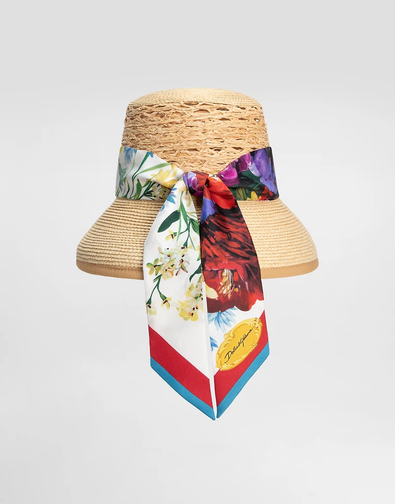 Raffia hat