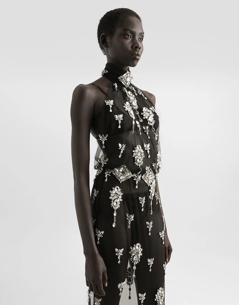 Long dress in tulle embroidered with rhinestones