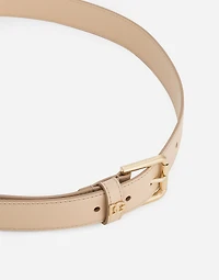 DG logo belt