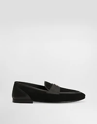 Split calfskin slipper