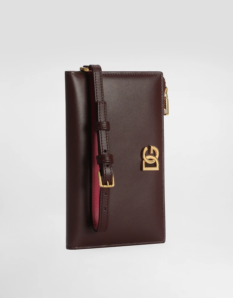 Calfskin passport holder with DG logo