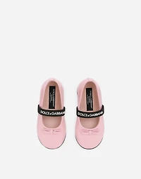 Patent leather ballet flats with bow