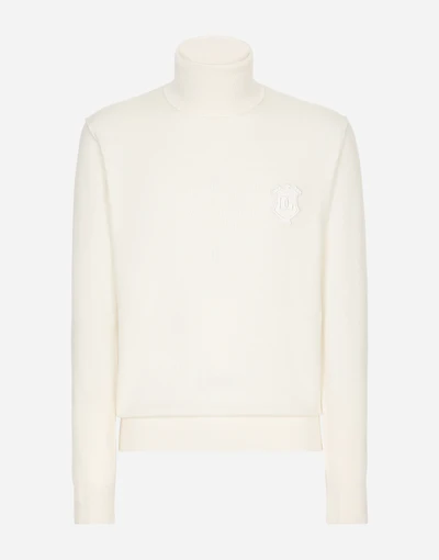 Wool turtle-neck sweater