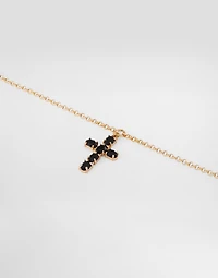 Fine link bracelet with cross charm