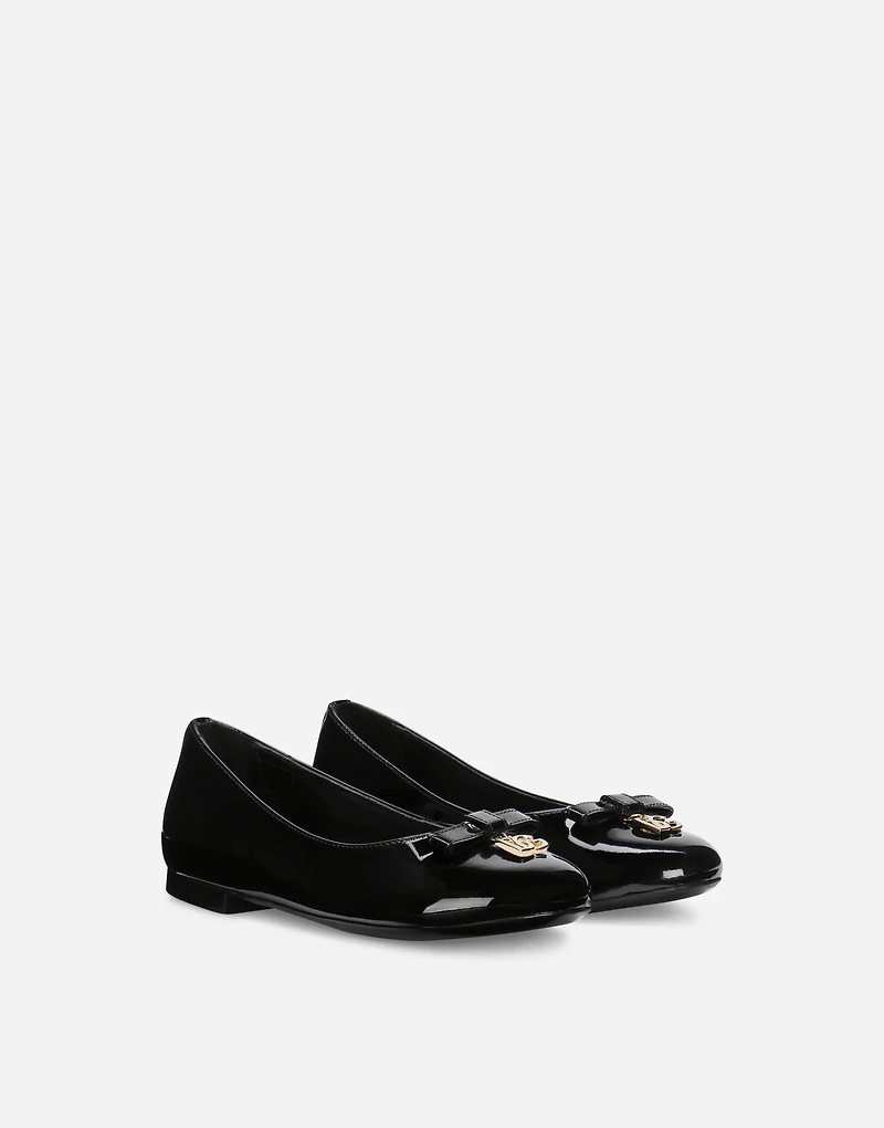 Patent leather ballet flats with metal DG logo