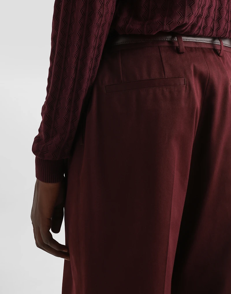 Cotton gabardine pants with double darts