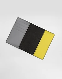 Dauphine passport holder