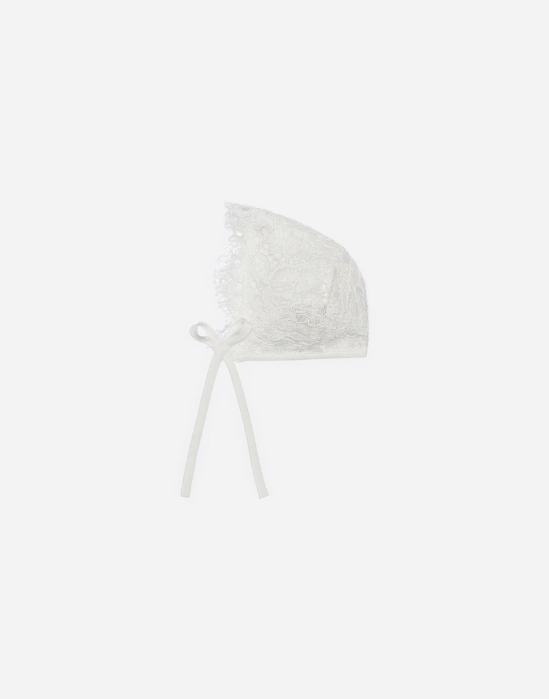 Galloon lace bonnet