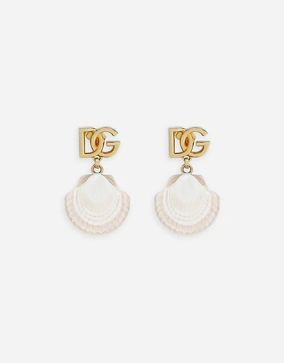 Earrings with DG logo and shell