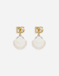 Earrings with DG logo and shell