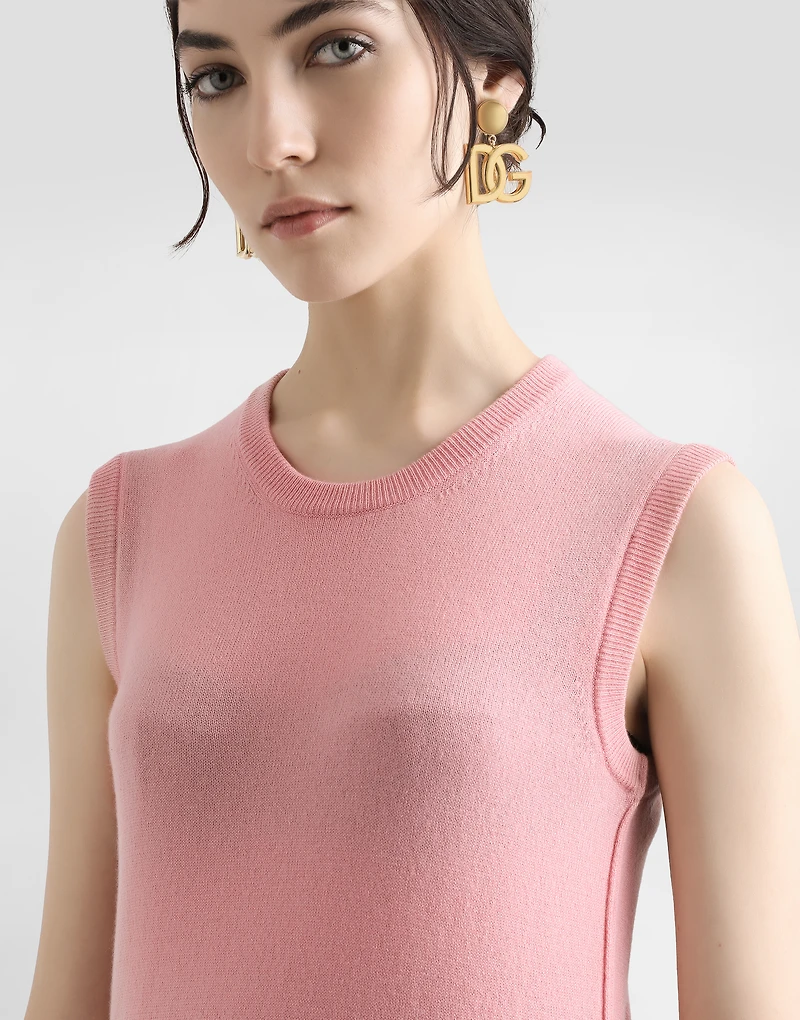 Cashmere tank top with inside-out seams