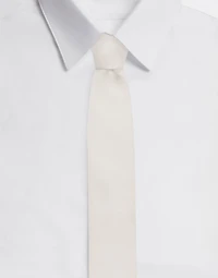 6-cm silk blade tie with DG logo embroidery