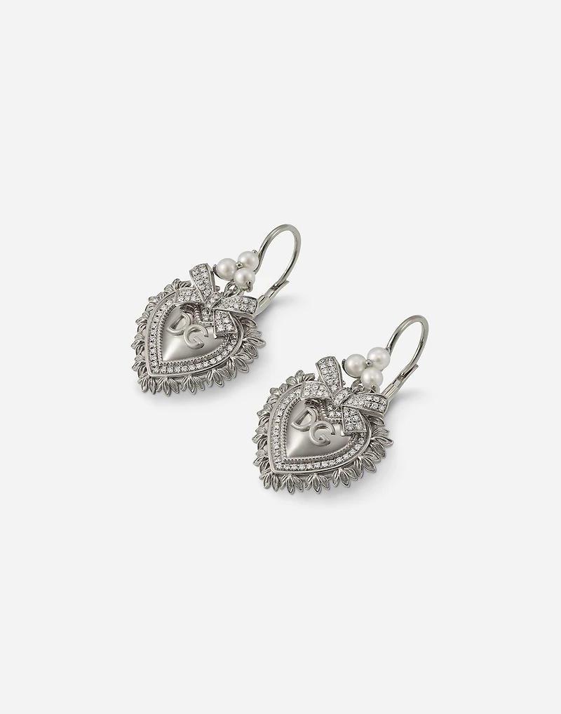 Devotion Earrings
 18 carat gold