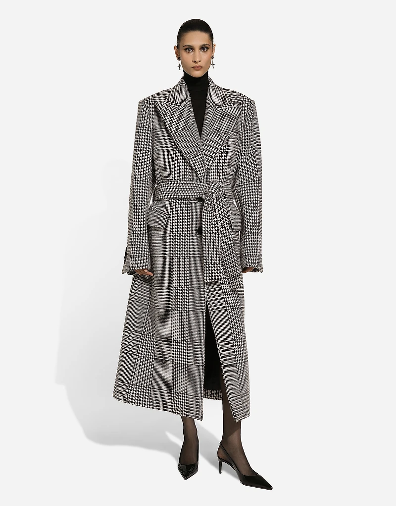 Single-breasted houndstooth check coat with belt