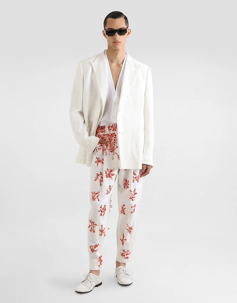 Long-sleeved linen shirt with cardigan buttoning
