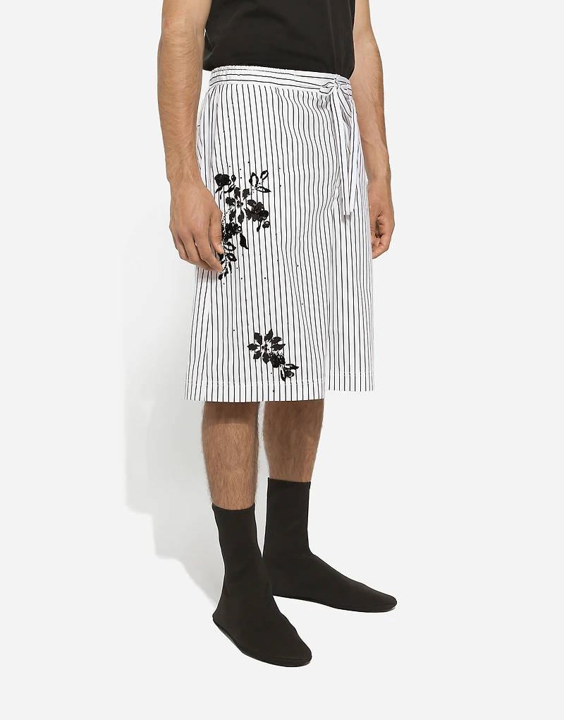 Striped poplin shorts with embroidery