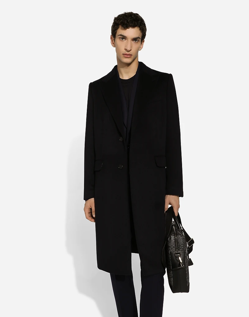 Single-breasted cashmere coat