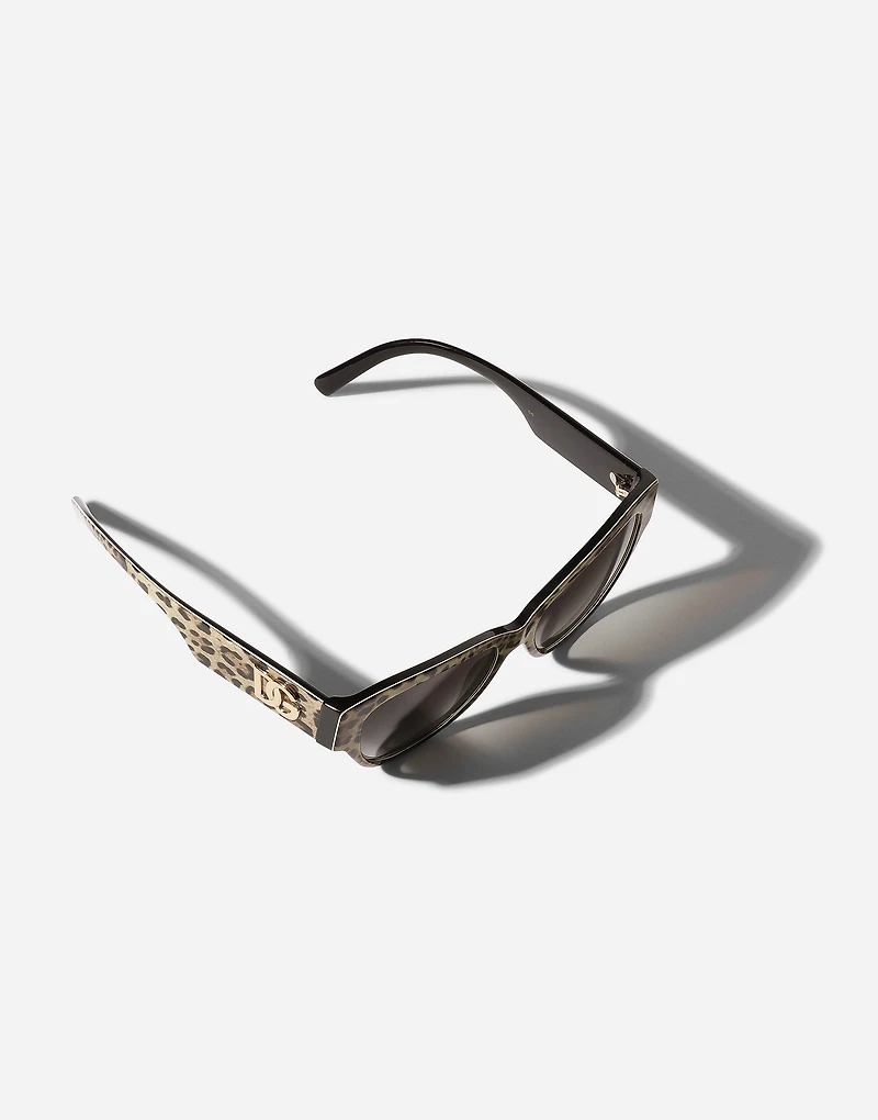 DG Logo sunglasses