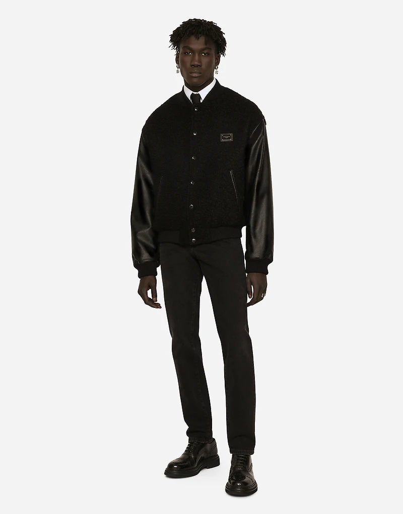Slim fit stretch denim jeans with subtle abrasions