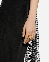 Heart ring with embossed DG logo