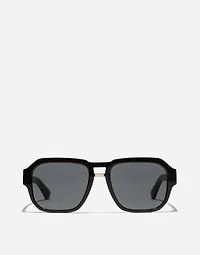 Mirror logo sunglasses