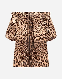 Short-sleeved leopard-print poplin top