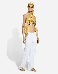 Boyfriend jeans with embroidery