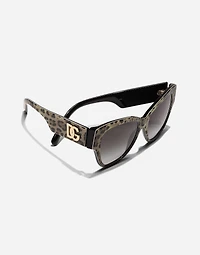 DG Logo sunglasses