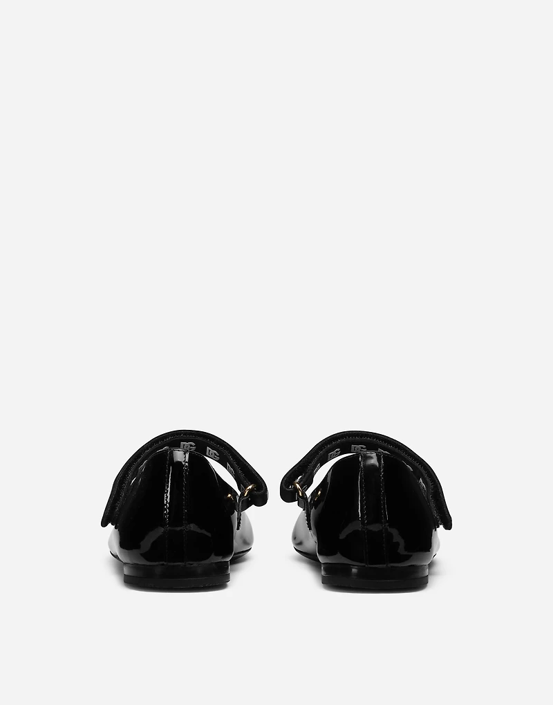 Patent leather ballet flats with DG-logo strap