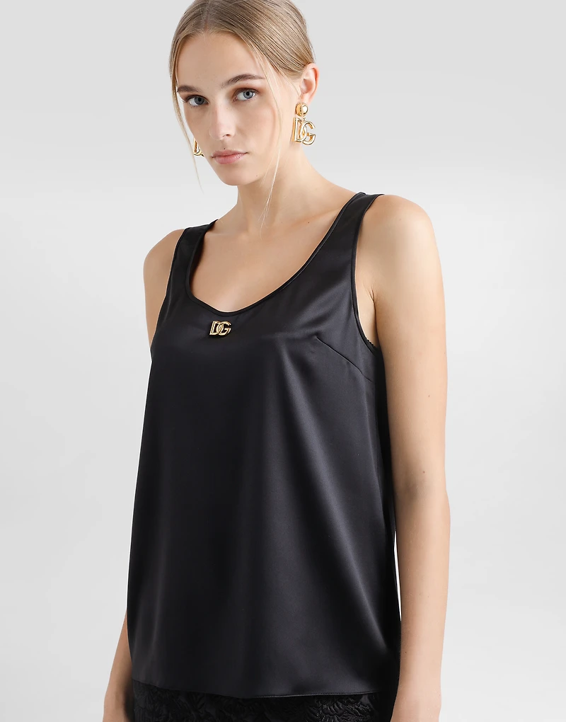 Satin tank top with DG logo pin