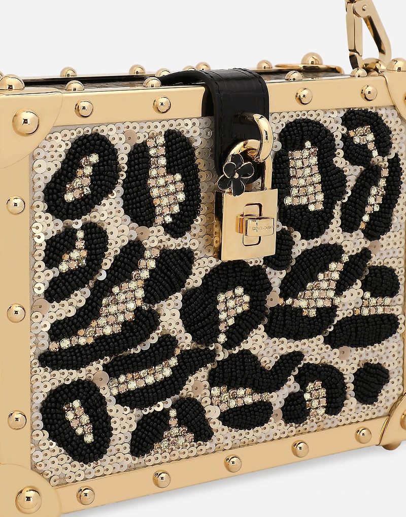 Satin Dolce Box with embroidery
