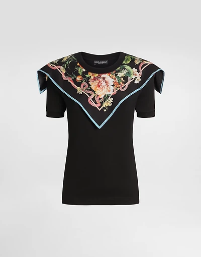 Short-sleeved t-shirt with foulard