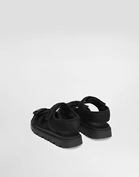 Sandal with ribbon