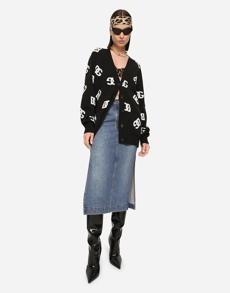 Wool cardigan with DG inlay