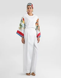 Short-sleeved t-shirt with foulard