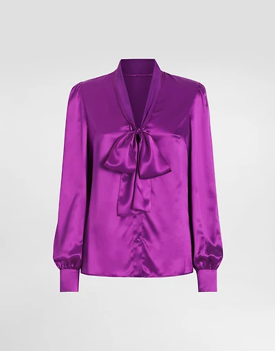 Satin shirt with pussy-bow