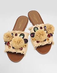 Braided slipper with fringes