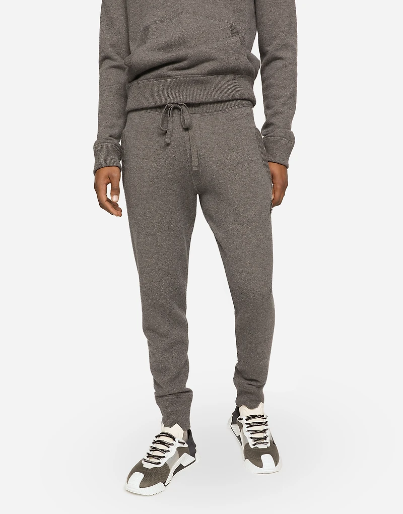 Wool and cashmere knit jogging pants