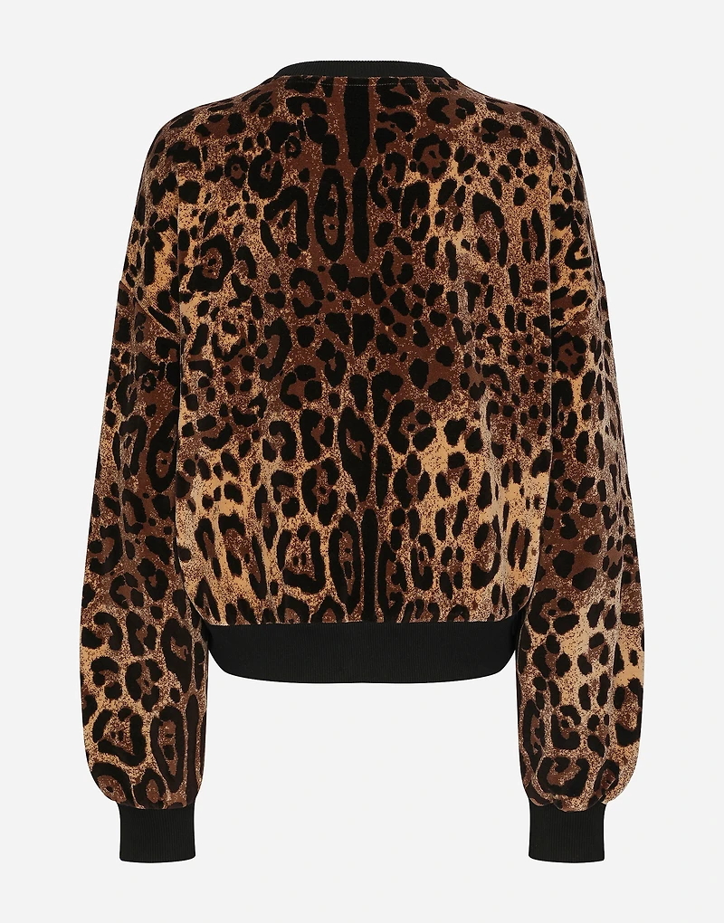 Round-neck chenille sweatshirt with jacquard leopard design