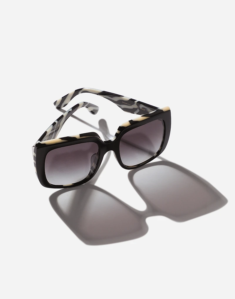 New print sunglasses