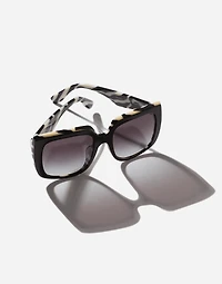 New print sunglasses