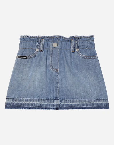 4-pocket denim skirt with branded tag
