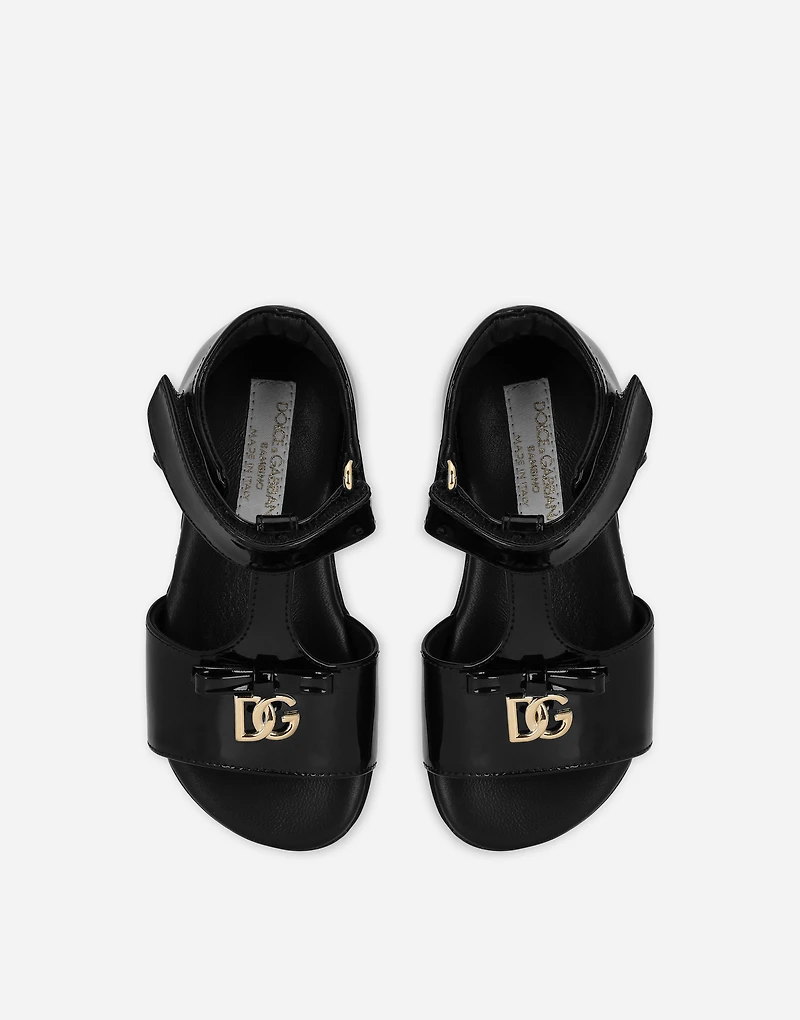 Patent leather first steps sandals with metal DG logo