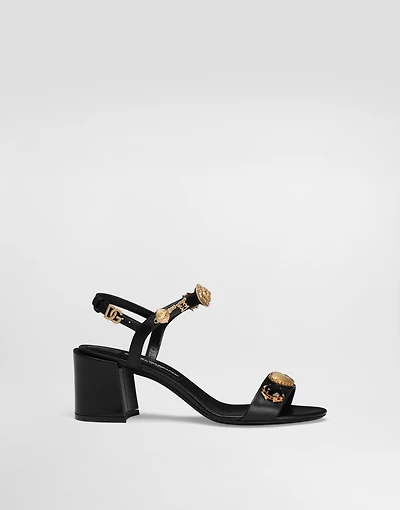 Sandals with embroidery and stones