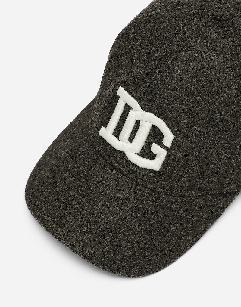 Cotton baseball cap with DG embroidery